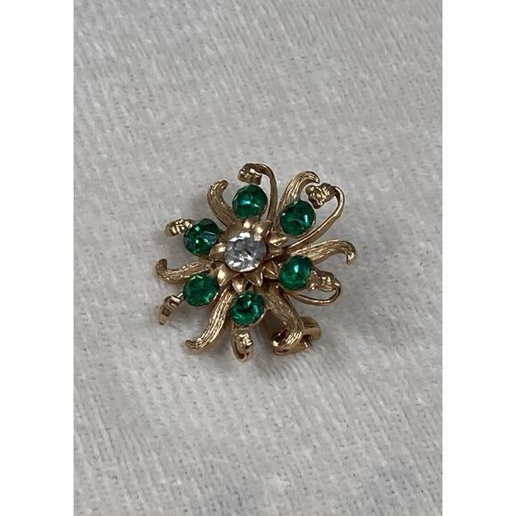 Vintage Emerald And Clear Rhinestone Gold Tone Brooch Pin Sunburst - Picture 3 of 8